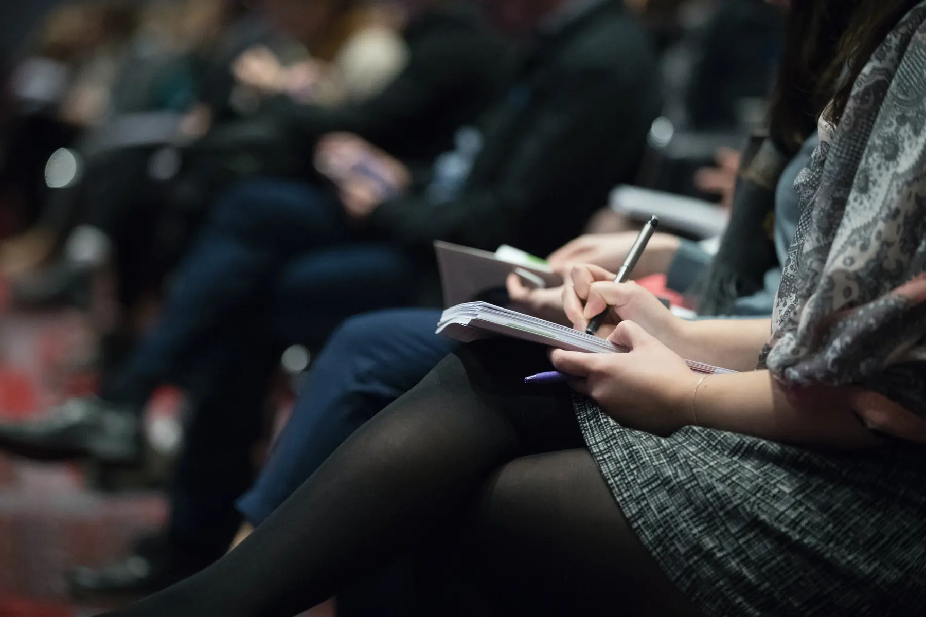 How to Host a Hybrid Event: The Ultimate Guide