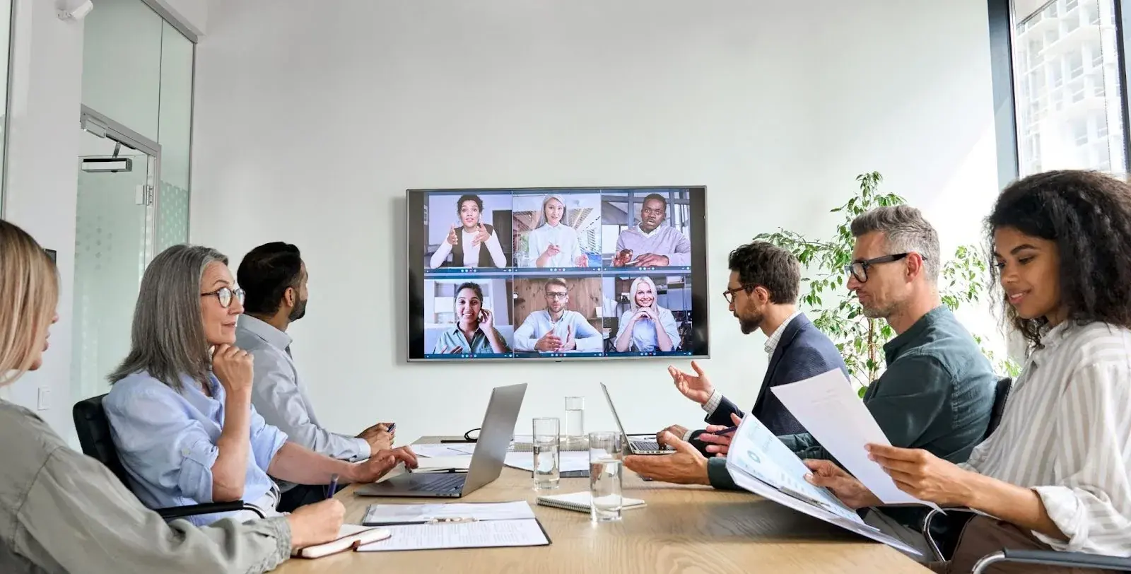 Hybrid Work Policy Template: 10 Essential Elements