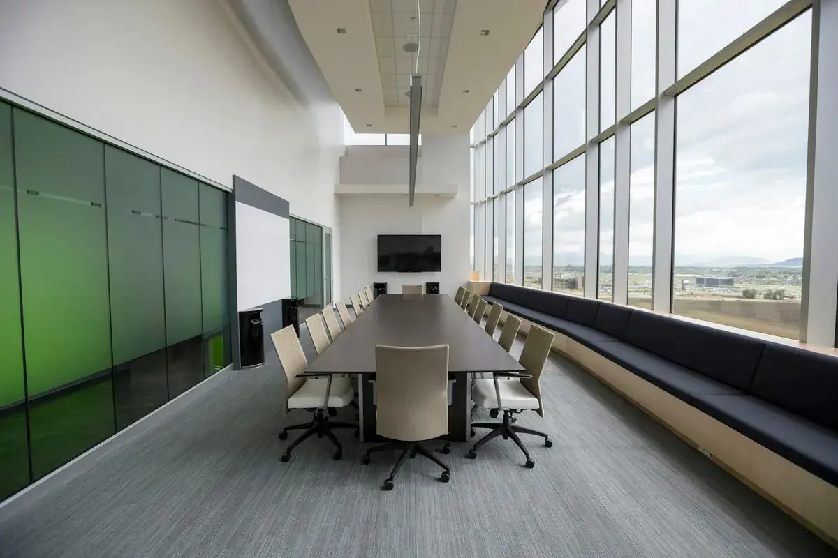 5 Best Meeting Room Booking Systems for Small Biz