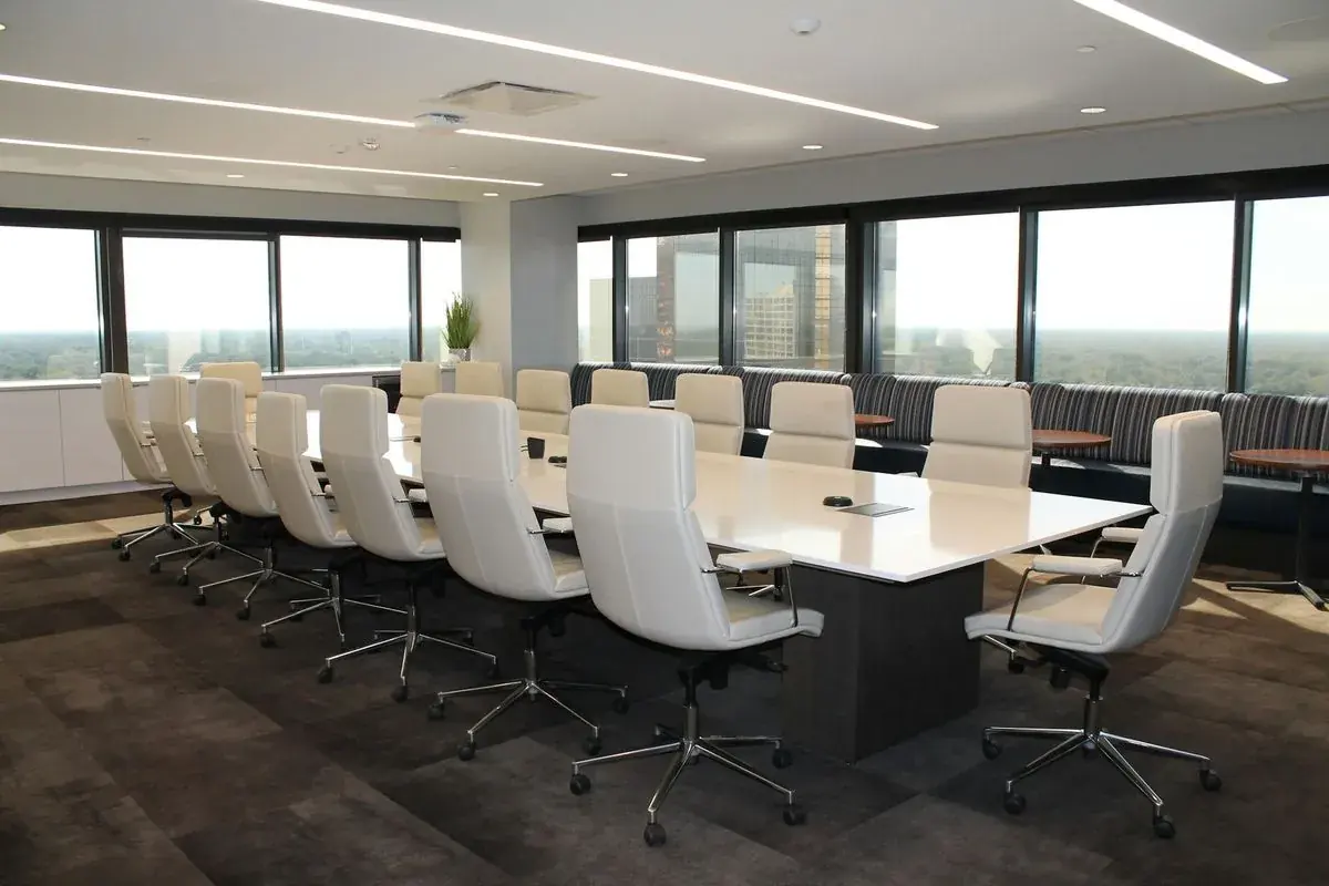 Best Conference Room Booking Software: Features Guide