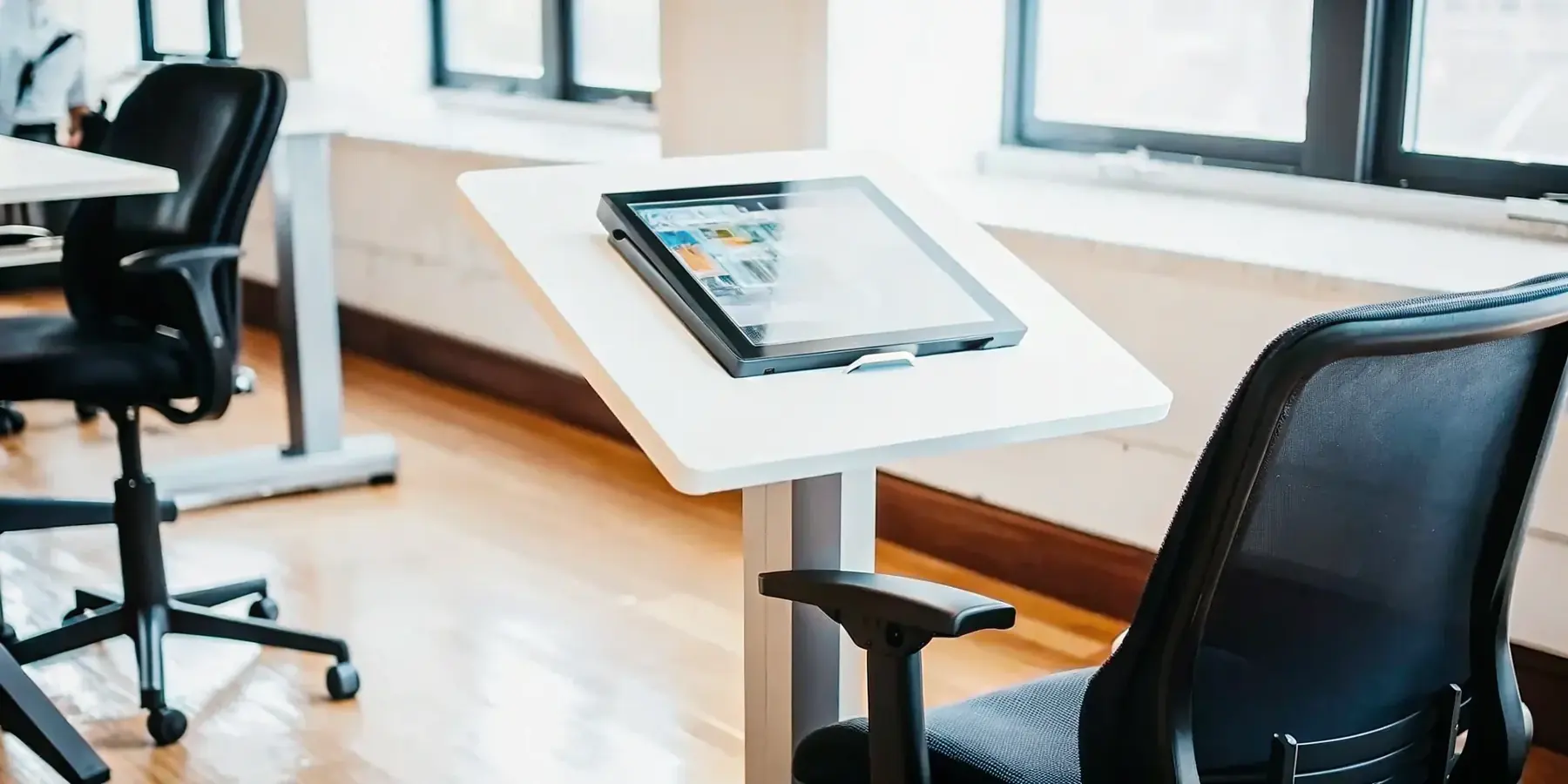 5 Best Office Hoteling Software for Hybrid Work