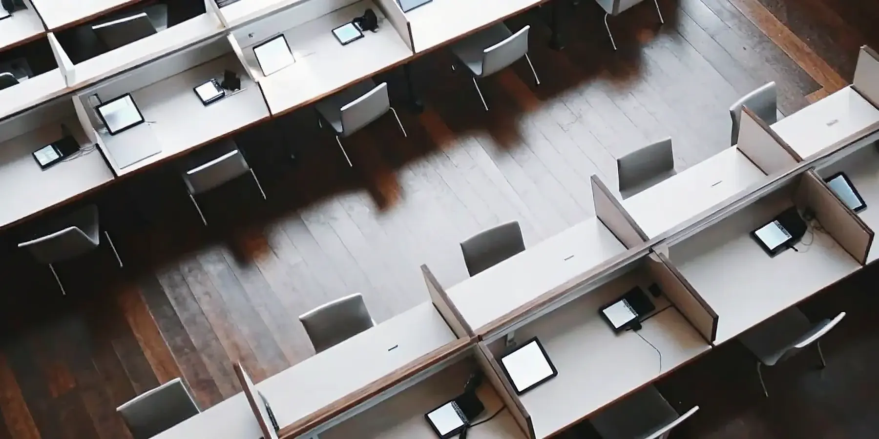 Desk Booking Software: The Essential Guide for Hybrid Teams