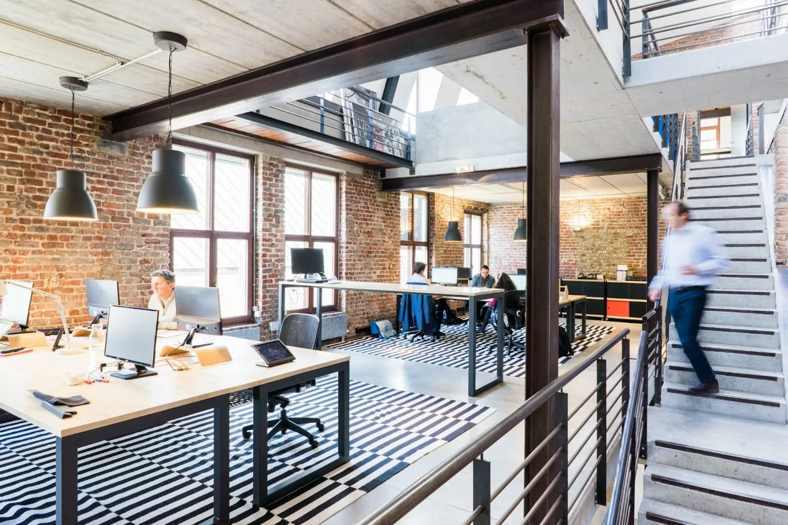 Workspace Management Solutions That Boost Employee Experience