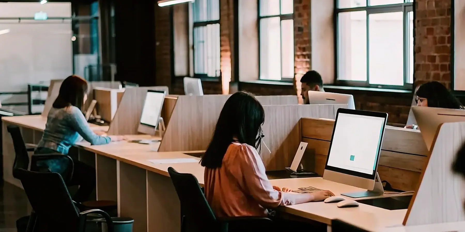 8 Best Workplace Check-In Systems for Hybrid Teams