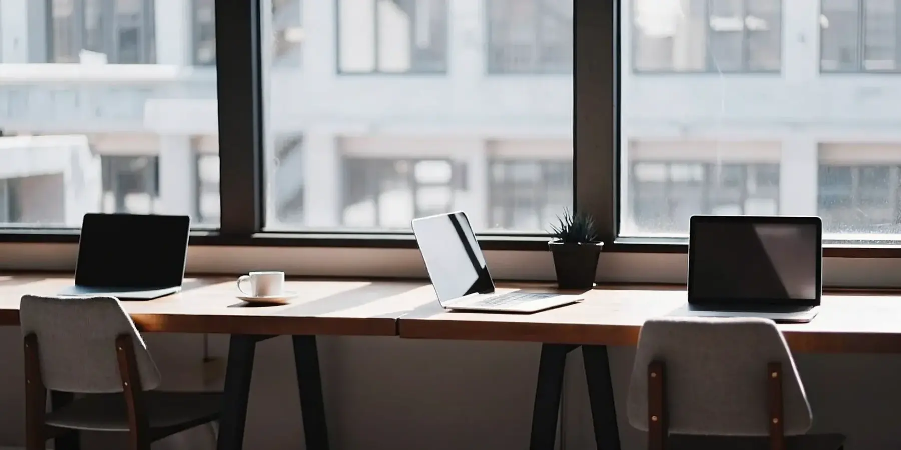 11 Flexible Work Environment Benefits for 2025